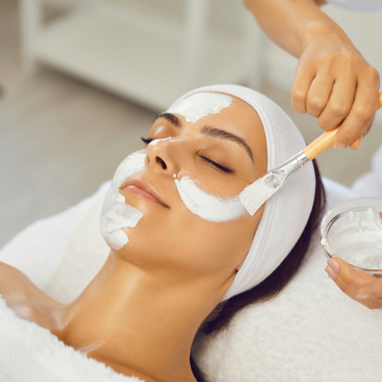Nutriglow Wine/ Kesar skin whitening Facial