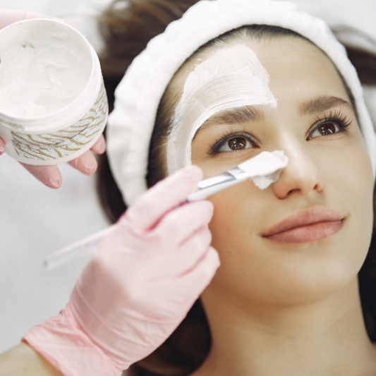 Aroma Dimond/Gold Facial