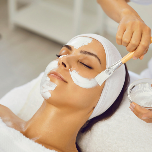 Nutriglow Wine/ Kesar skin whitening Facial